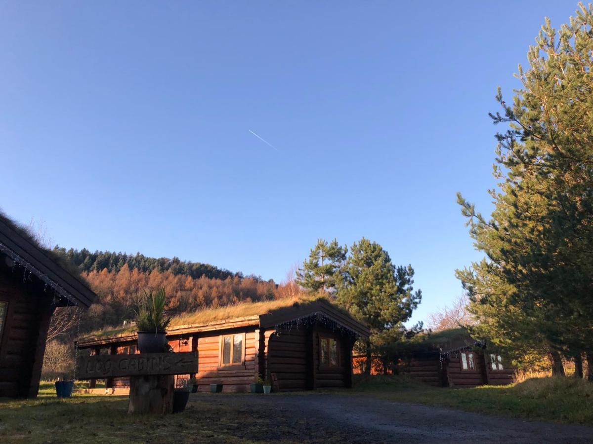 Log Home Village Ulverston Εξωτερικό φωτογραφία