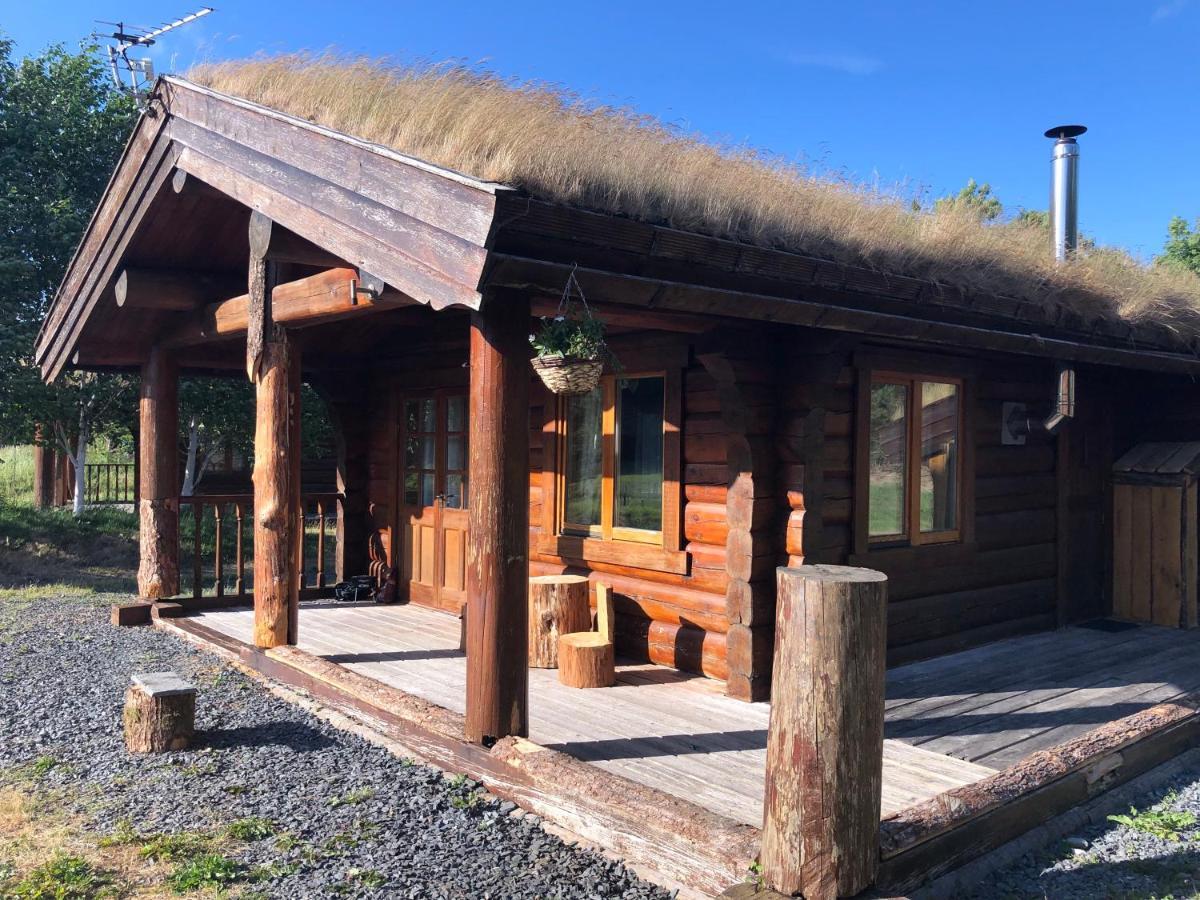 Log Home Village Ulverston Εξωτερικό φωτογραφία