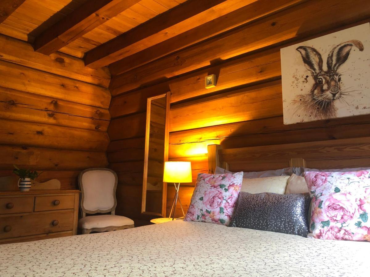 Log Home Village Ulverston Εξωτερικό φωτογραφία